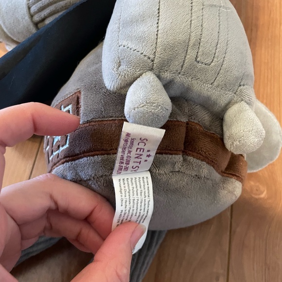 Mandalorian Scentsy buddy with scent pack - Picture 3 of 4